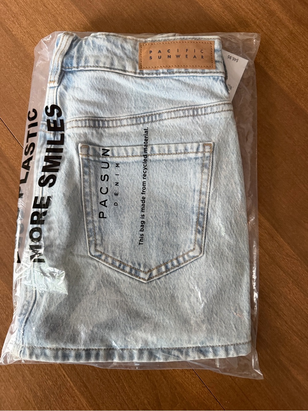 PacSun Bella Mid-Rise Mini Skirt - NWT Size 23